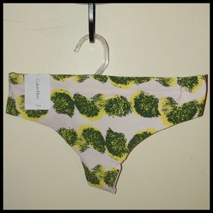 Calvin Klein Thong, Small